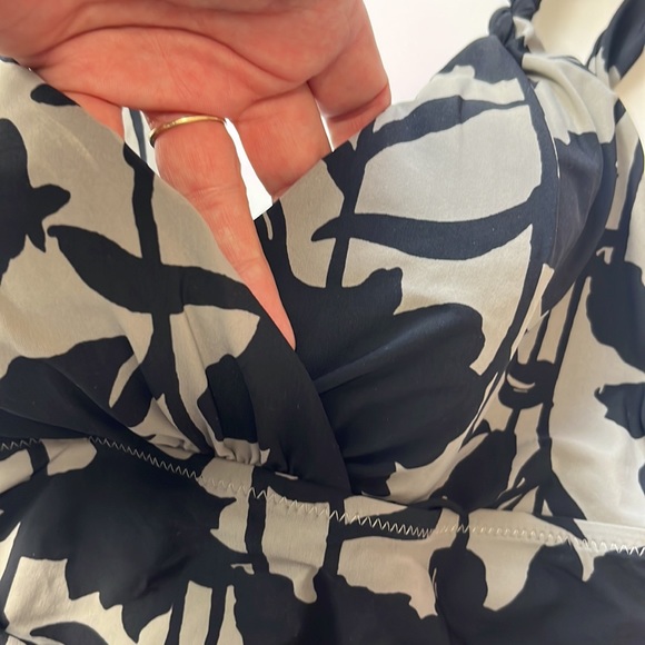 Lands' End Swim Tankini Top Women's 8 Black Gray Braided Strap Grip Strip Hem - Picture 8 of 11